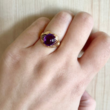 Load image into Gallery viewer, Art Deco 18K Yellow Gold Large Amethyst Cabochon Domed Ring