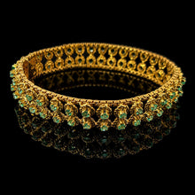 Load image into Gallery viewer, Magnificent Vintage 18K Gold Emerald Bracelet – Intricate Artisan Design