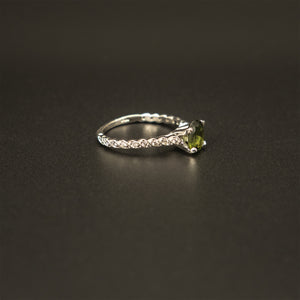 14k White Gold Oval Cut Green Sapphire and Round White Diamond Ring