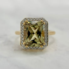 Load image into Gallery viewer, 18K Yellow Gold Turkish Diaspore Diamond Ring