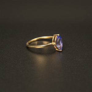 English Made .375 10k Yellow Gold Marquise Tanzanite Solitaire Ring