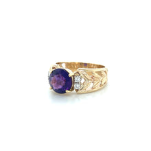 Load image into Gallery viewer, 14K Yellow Gold Amethyst and Diamond Laurel Ring