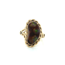 Load image into Gallery viewer, Vintage 14K Yellow Gold Kidney Shaped Fire Agate Ring