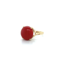 Load image into Gallery viewer, Vintage 14K Yellow Gold Red Jasper Cabochon Ring