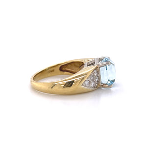 18K Yellow Gold Aquamarine and Diamond Cocktail Ring
