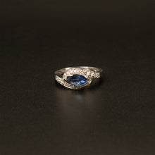 Load image into Gallery viewer, 14k White Gold 1CTW Marquise Tanzanite Ring with Diamonds
