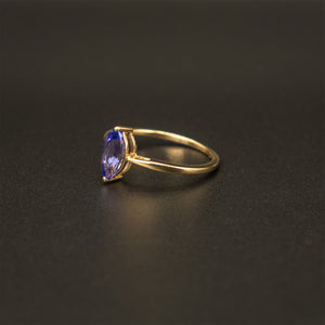 English Made .375 10k Yellow Gold Marquise Tanzanite Solitaire Ring