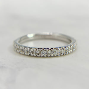 14K White Gold .25ctw Round Cut Diamond Band