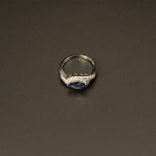 Load image into Gallery viewer, 14k White Gold 1CTW Marquise Tanzanite Ring with Diamonds