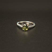 Load image into Gallery viewer, 14k White Gold Oval Cut Green Sapphire and Round White Diamond Ring
