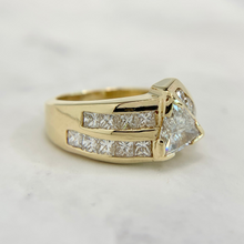 Load image into Gallery viewer, Modernist 14K Yellow Gold .65ct Trilliant Diamond Band