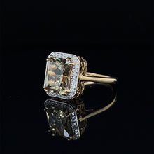 Load image into Gallery viewer, 18K Yellow Gold Turkish Diaspore Diamond Ring