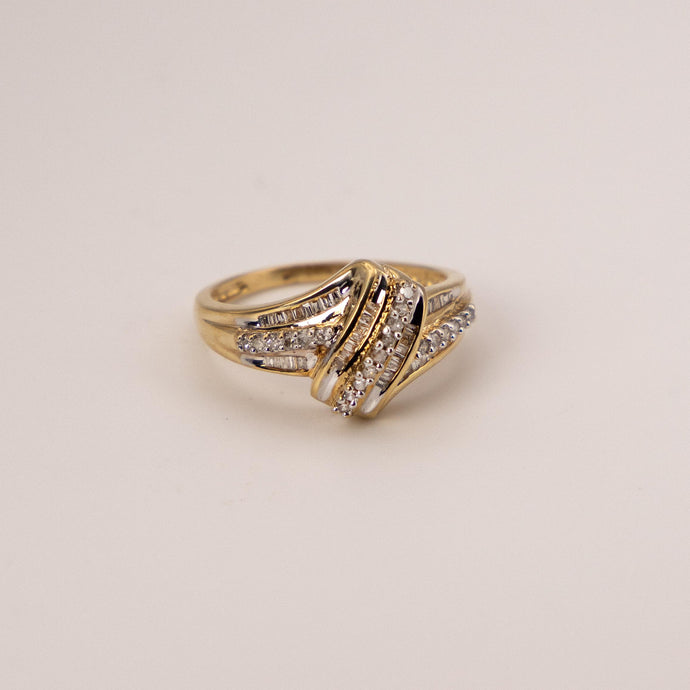 14k Yellow Gold Diamond  Baguette & Round Crossover Band Ring