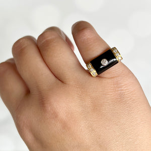 18K Yellow Gold Onyx and Bezel Set Diamond Ring