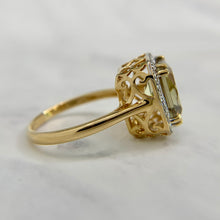 Load image into Gallery viewer, 18K Yellow Gold Turkish Diaspore Diamond Ring