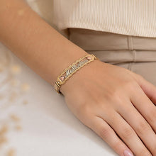Load image into Gallery viewer, 14K Tri-Color Gold "Mis 15 Años" ID Bracelet – Quinceañera Keepsake