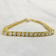 Load image into Gallery viewer, 18K Yellow Gold 4.50ctw Diamond Tennis Bracelet