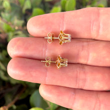 Load image into Gallery viewer, 14K Yellow Gold .50ctw Diamond Solitaire Buttercup Earrings