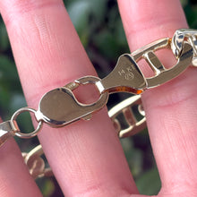 Load image into Gallery viewer, Heavy 14K Yellow Gold Gucci/Mariner Link Bracelet - 8.5&quot;
