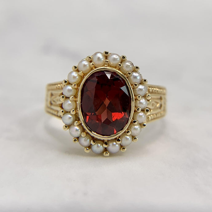 14k Yellow Gold Antique Victorian Garnet and Seed Pearl Ring