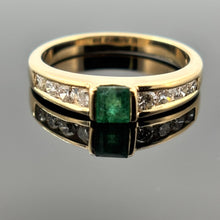 Load image into Gallery viewer, 18K Yellow Gold Natural Emerald and Diamond Ring with Channel Set Accents