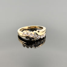 Load image into Gallery viewer, Vintage 14k Yellow Gold 0.50 ctw Diamond Ring
