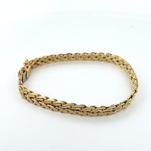 Load image into Gallery viewer, Vintage 18k Yellow Gold UnoAErre Byzantine womans Bracelet