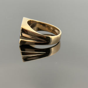Vintage 14K Gold Lapis Lazuli Statement Ring