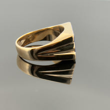 Load image into Gallery viewer, Vintage 14K Gold Lapis Lazuli Statement Ring