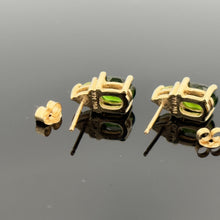 Load image into Gallery viewer, 14k Yellow Gold Peridot Stud Earrings