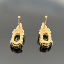Load image into Gallery viewer, 14k Yellow Gold Peridot Stud Earrings