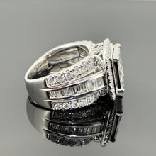 Load image into Gallery viewer, 10k White Gold Natural Diamond Engagement Ring