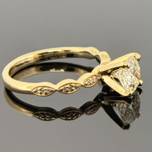 Load image into Gallery viewer, 18K Yellow Gold 1.05 Ct Diamond Engagement Ring