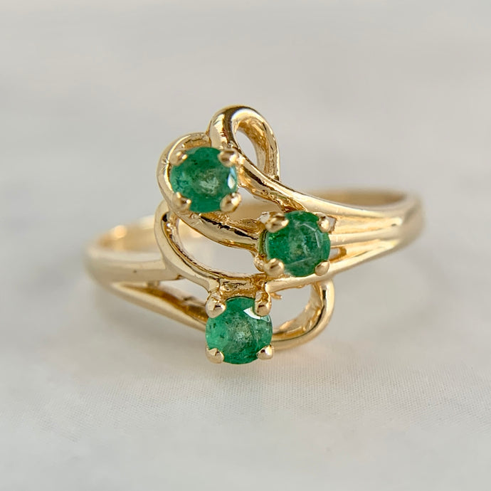 14K Yellow Gold Emerald Openwork Swirl Ring