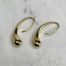 Load image into Gallery viewer, 18k Yellow Gold Tiffany &amp; Co. Elsa Peretti Earrings