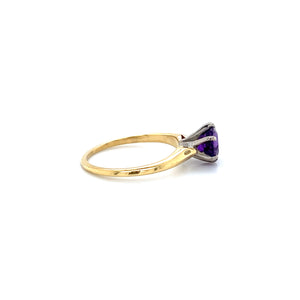 Vintage 18K Yellow Gold Round Cut Amethyst Solitaire Ring