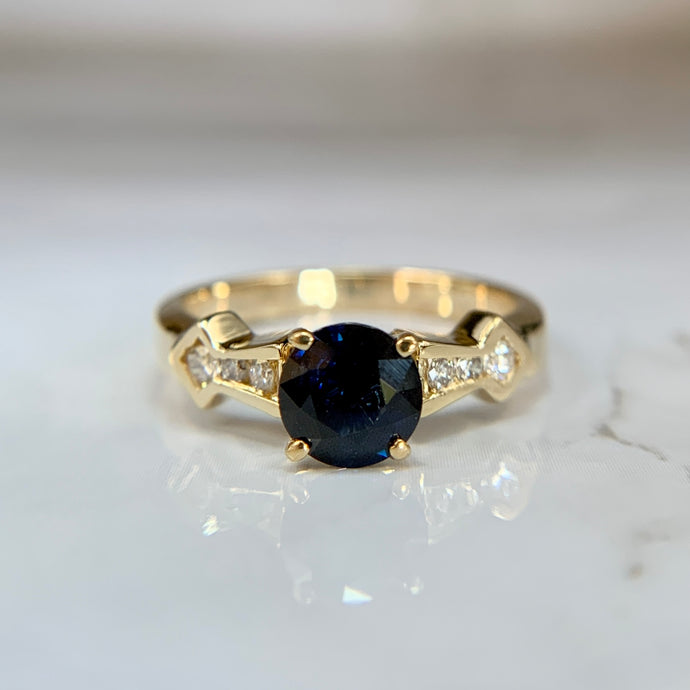 18K Yellow Gold 1.00ct Sapphire and Diamond Ring