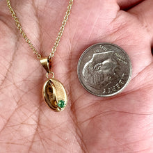 Load image into Gallery viewer, 18K Yellow Gold Colombian Emerald Coffee Bean Pendant