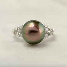 Load image into Gallery viewer, Platinum Tahitian Pearl Old European Cut Diamond Ring