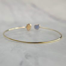 Load image into Gallery viewer, 18K Yellow Gold Flexible Natural Sapphire Cuff Bracelet